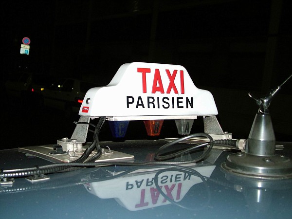 { taxi |https://www.e-taxi.org/transfer/saint-jean-cap-ferrat-to-nice/